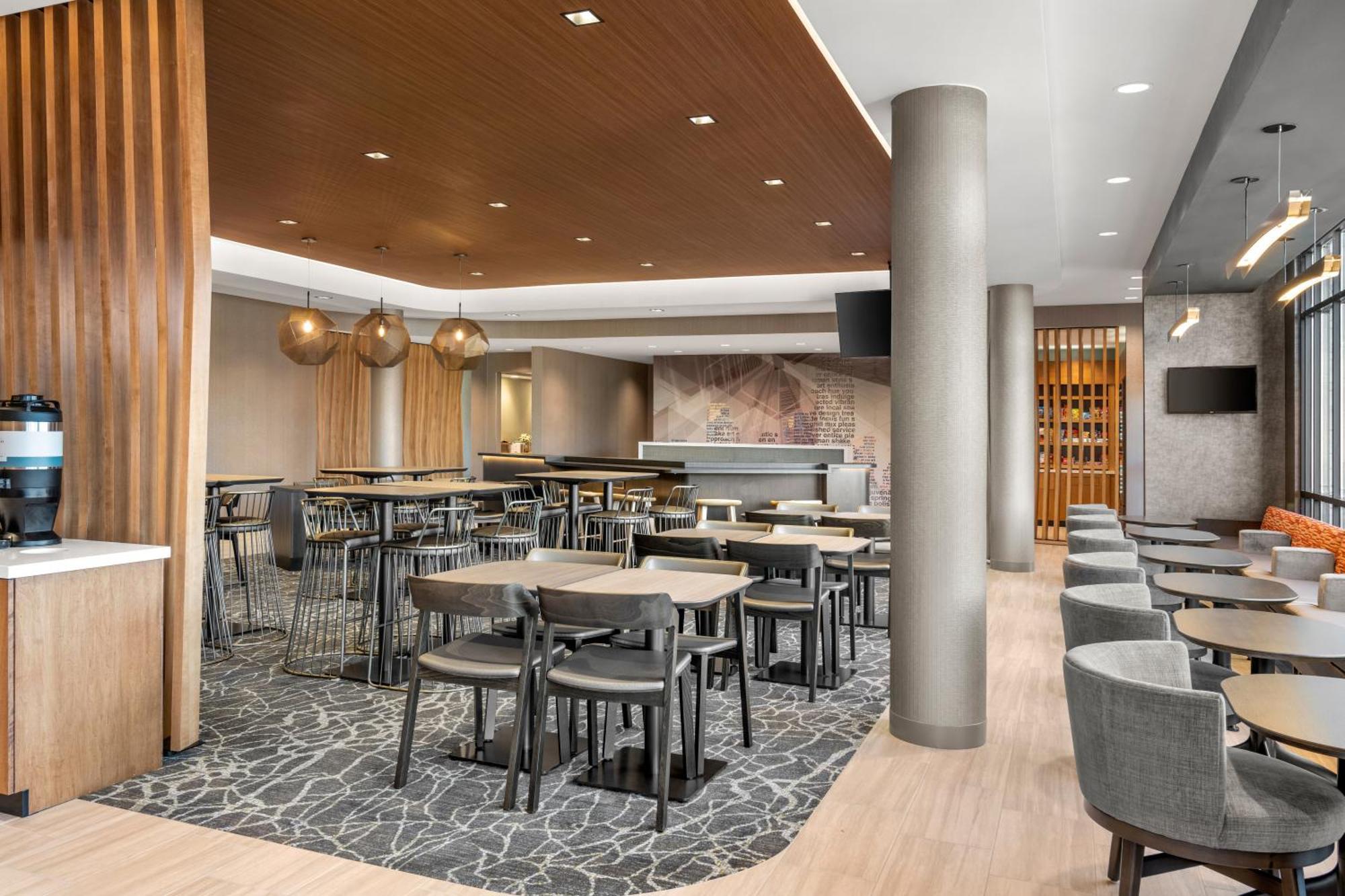Springhill Suites By Marriott Menomonee Falls Extérieur photo