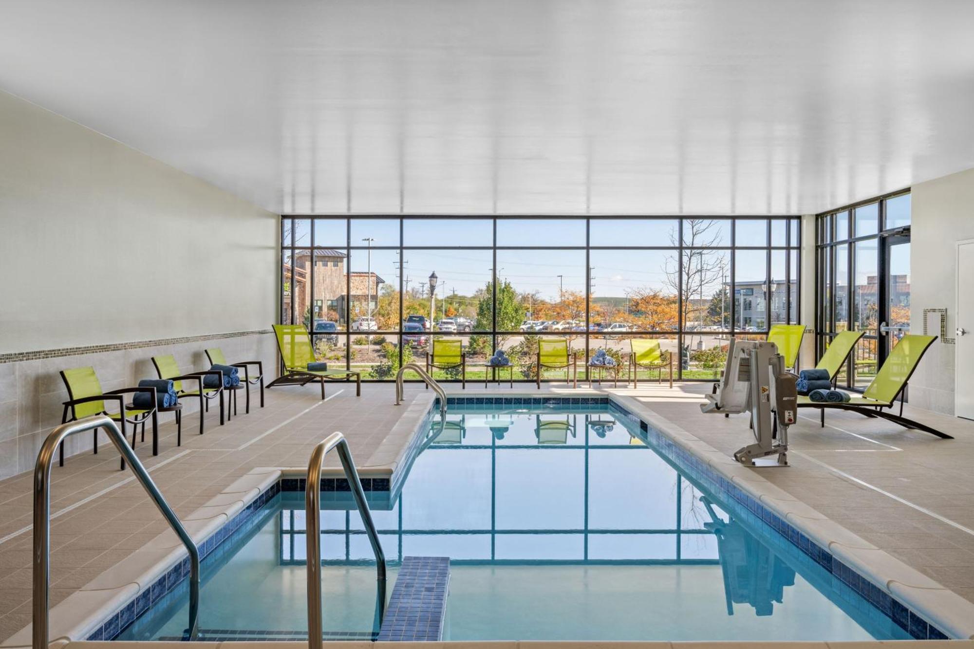 Springhill Suites By Marriott Menomonee Falls Extérieur photo