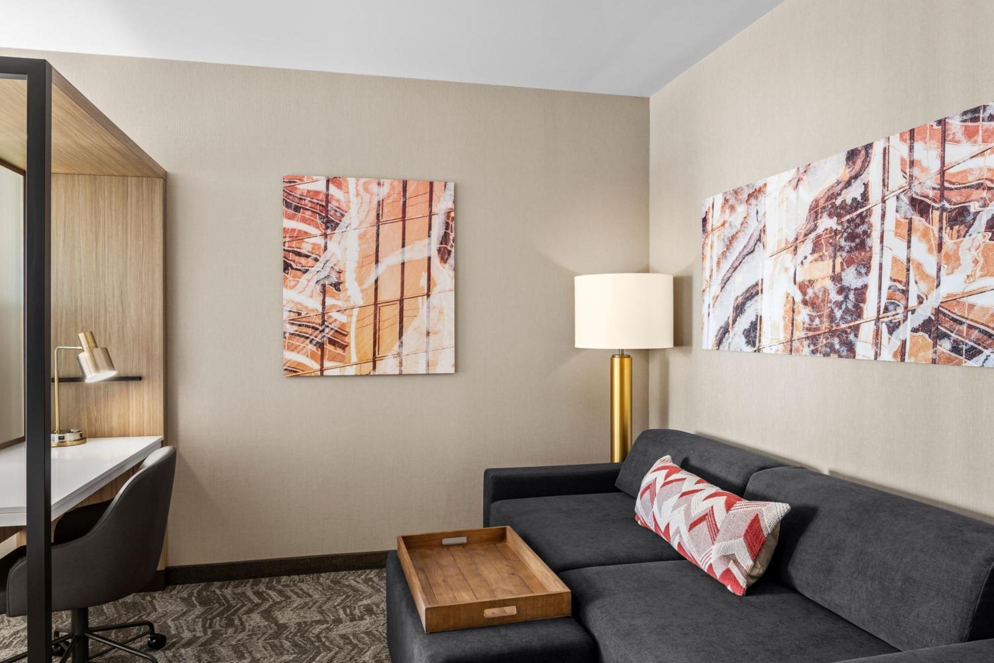 Springhill Suites By Marriott Menomonee Falls Extérieur photo